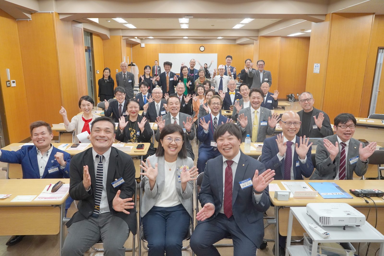 講話後、全員で記念撮影